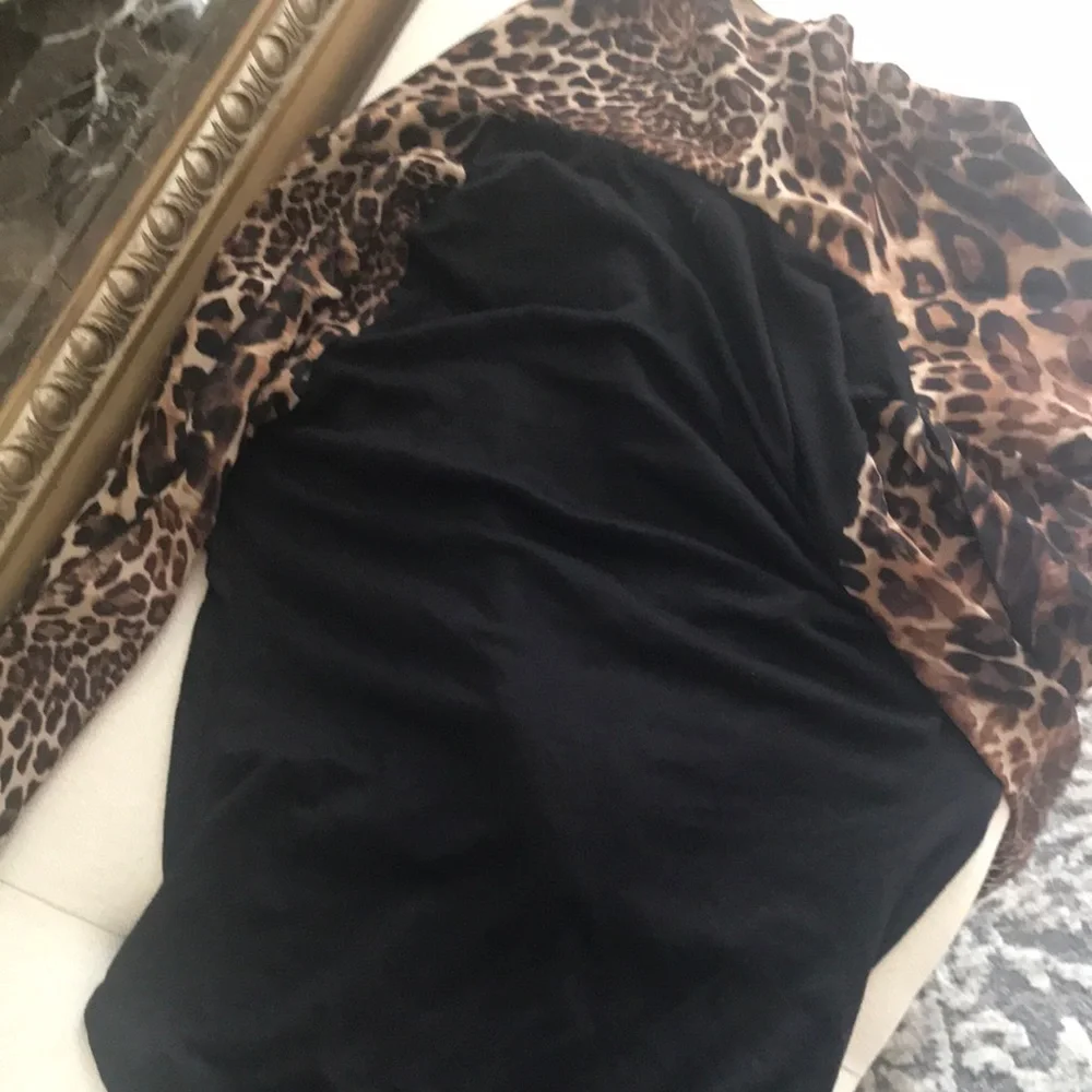 Leopard Print Wrap Bodysuit in Brown and Black - Picture 6 of 7